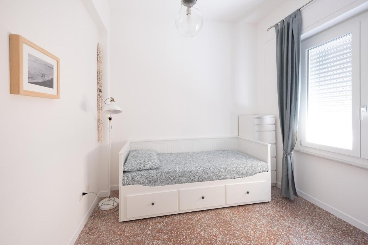 Domus Deiana Apartman Cagliari Kültér fotó